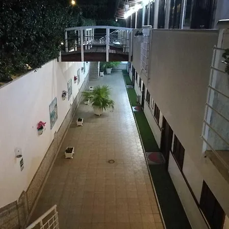 24h Hotel 3*